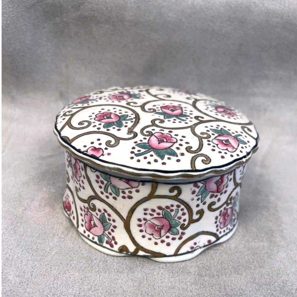 JCPenney Classic Traditions Porcelain Trinket Box Hand Painted Vintage 1980's